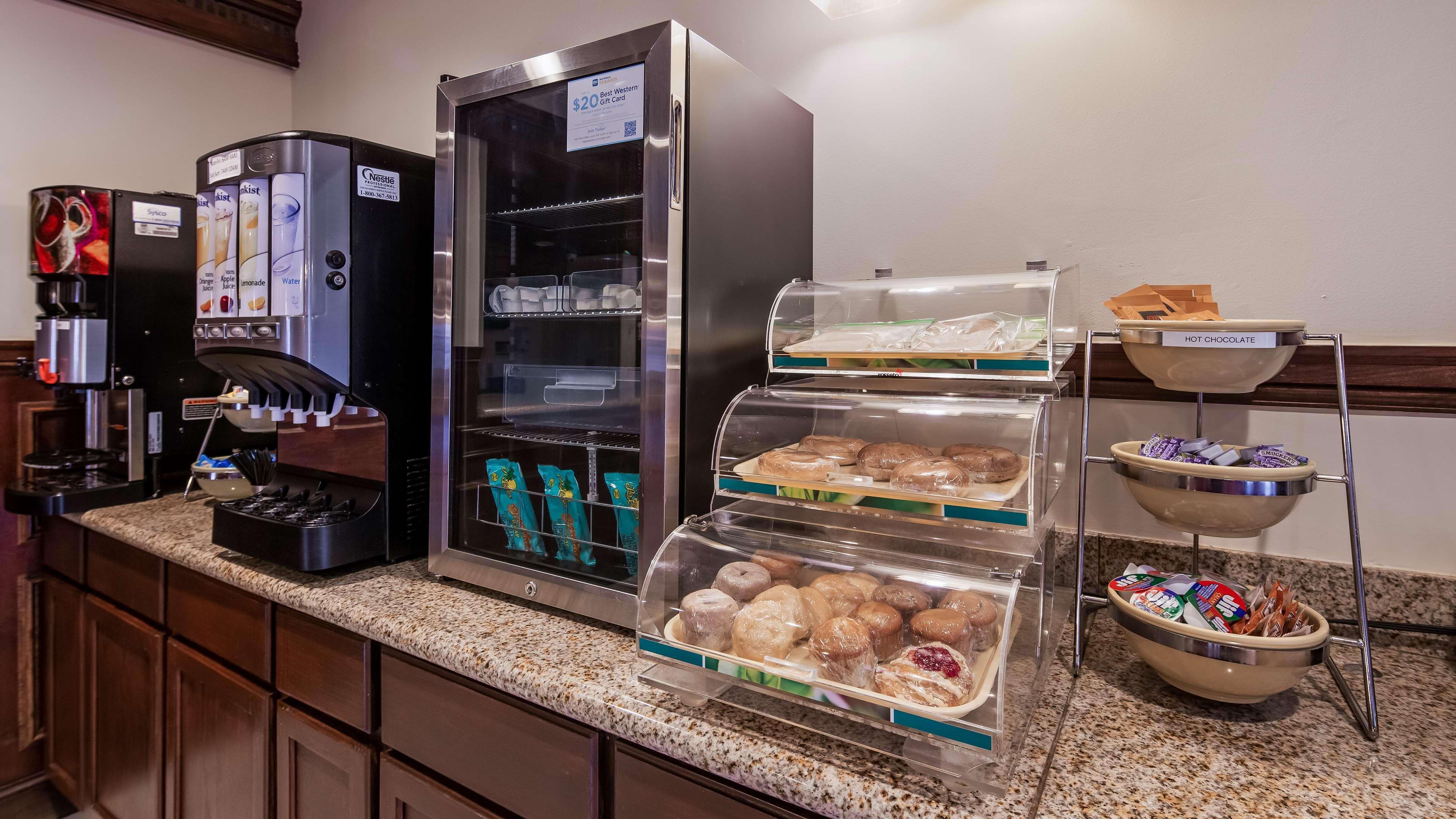 Surestay Plus Hotel By Best Western Auburn Esterno foto